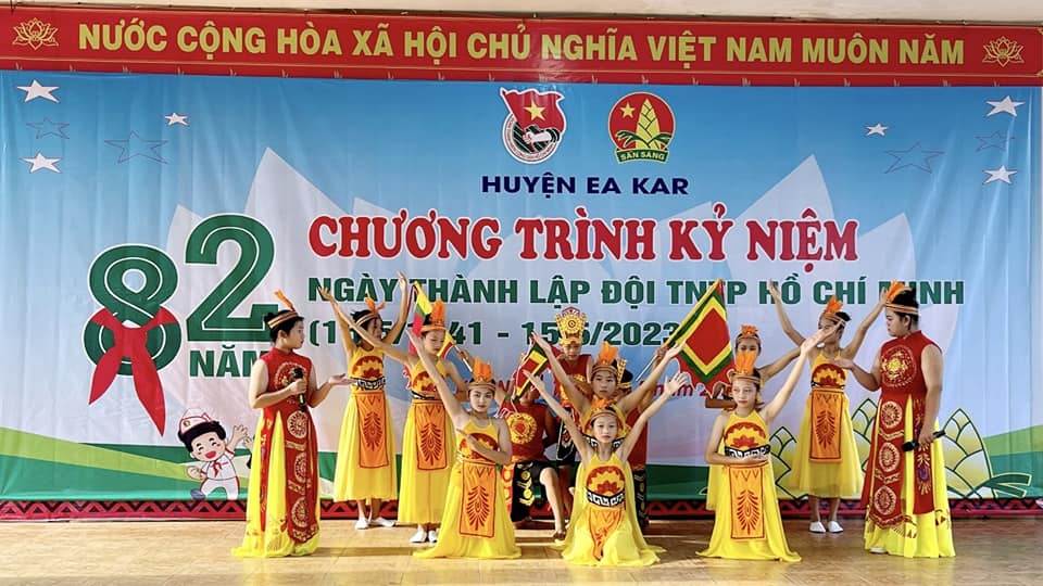 văn nghệ hđ